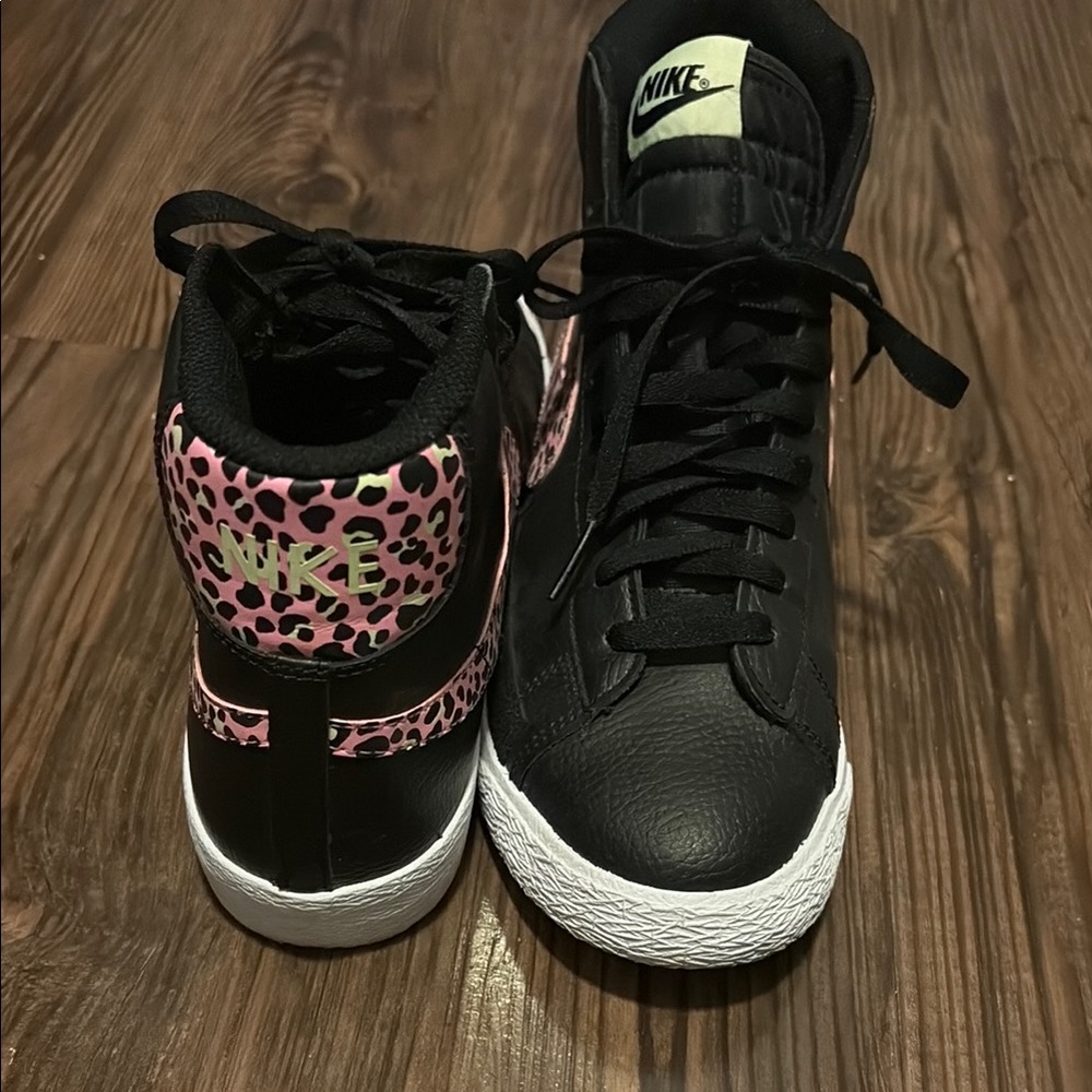 Nike Blazer Mid GS “Pink Cheetah” - Size 6.5Y (Women’s 8)